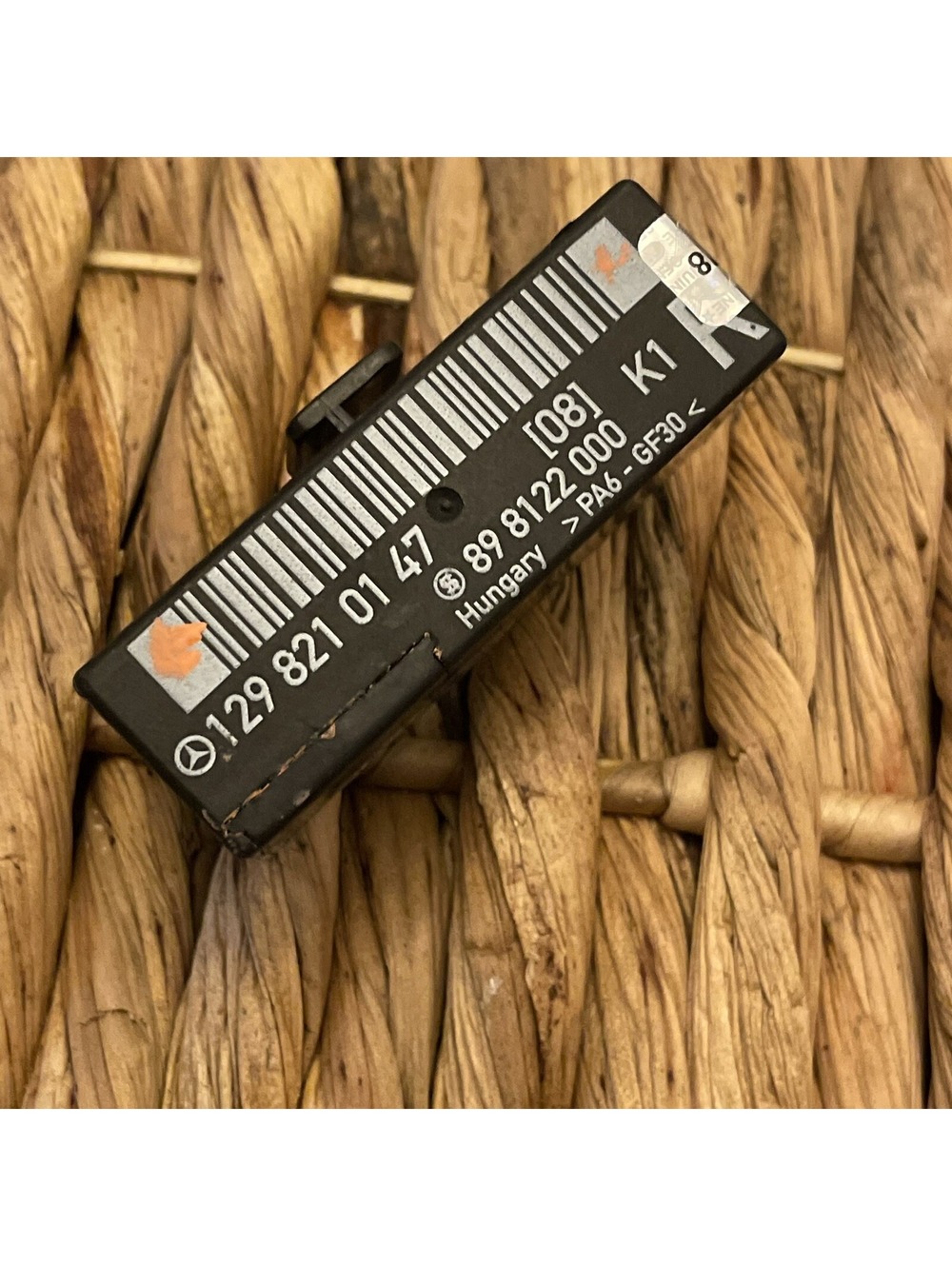 ✅ 1990-2002 Mercedes R129 Right Seat Backrest Relay 1298210147 #️⃣0061.
